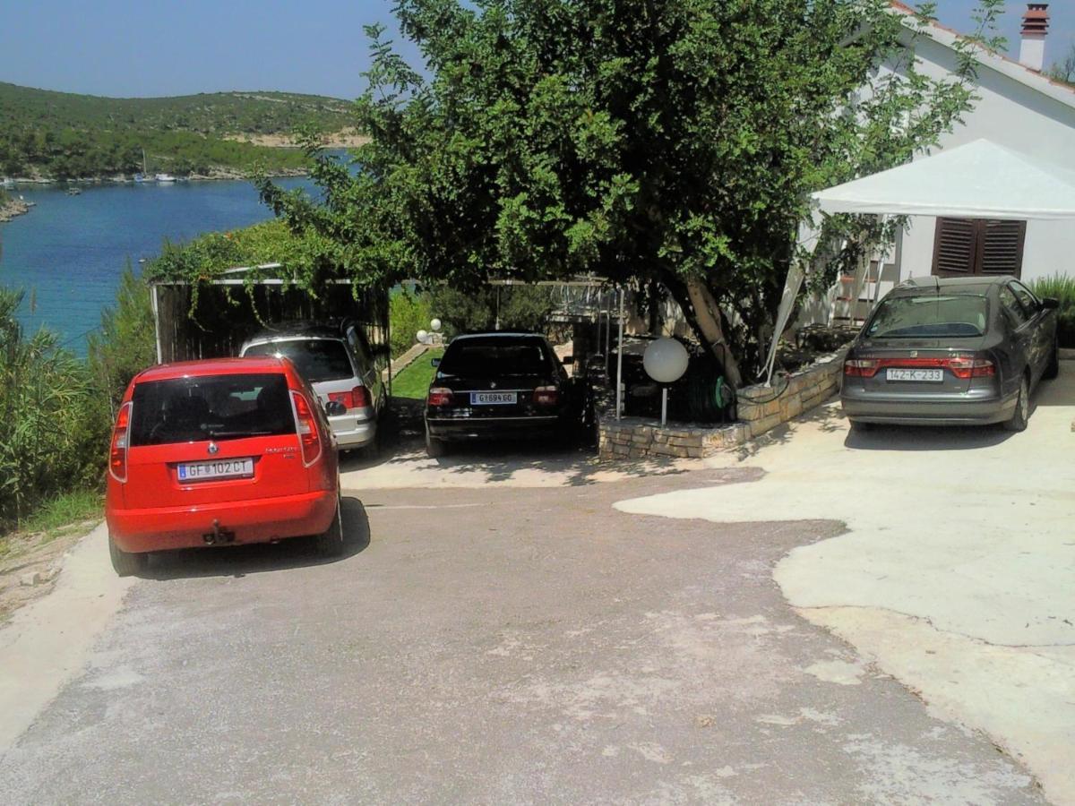 Holiday home Seaside House With A Swimming Pool Cove Pribinja, Hvar - 15324 Hvar Town